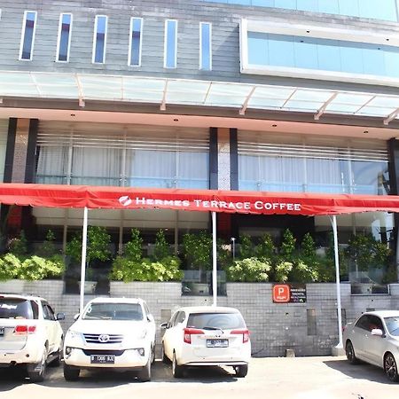 Hermes Palace Hotel Medan Zewnętrze zdjęcie