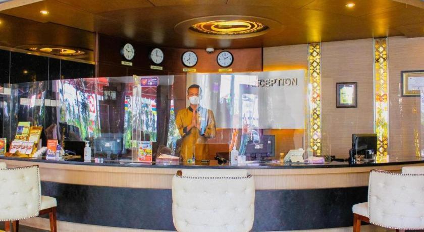 Hermes Palace Hotel Medan Zewnętrze zdjęcie