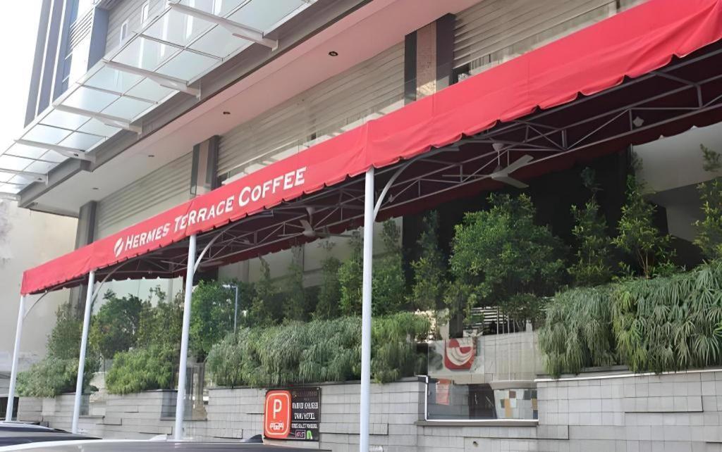 Hermes Palace Hotel Medan Zewnętrze zdjęcie