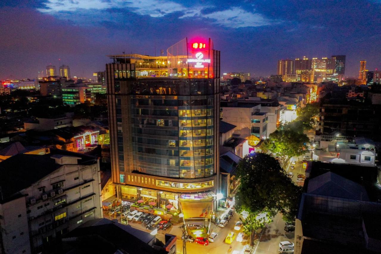 Hermes Palace Hotel Medan Zewnętrze zdjęcie